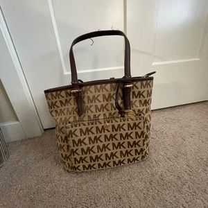 Michael Kors Authentic purse Brown